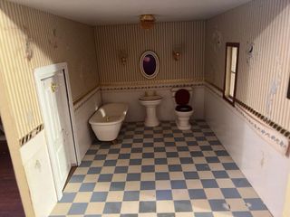 Casa de muñecas usada