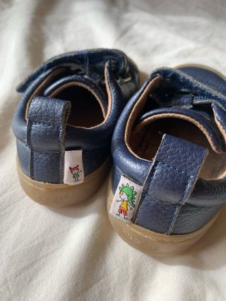Zapatos respetuosos niño azul Poppis