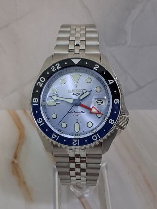 Seiko 5 Sports GMT SSK029K1 Edição Limitada