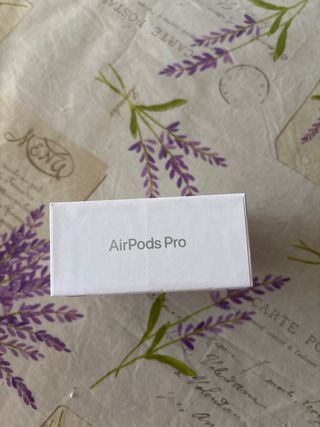 Airpods Pro 3ª Gen Blancos 2025