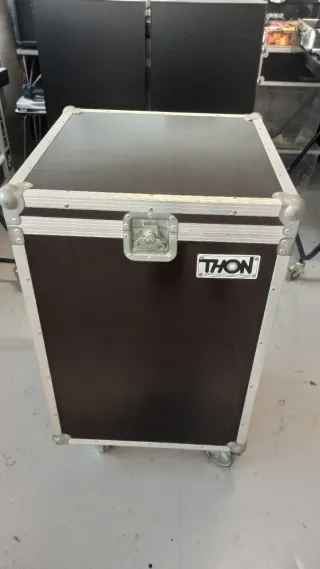 Noleggio mixer Behringer X32 Producer