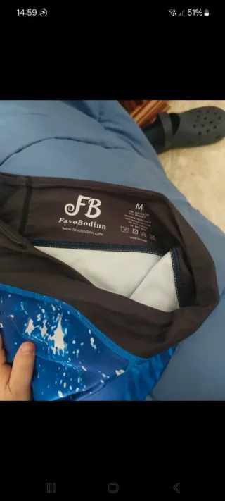 Leggings sportivi blu e bianchi