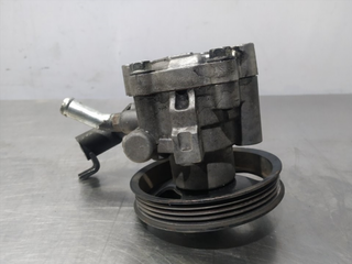 BOMBA DIRECCION NISSAN CABSTAR YD25 S/R