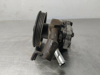 BOMBA DIRECCION NISSAN CABSTAR YD25 S/R