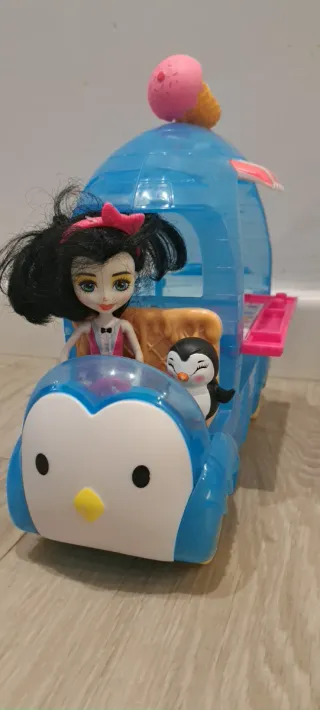 Lote Enchantimals: Casa Árbol+Coche+Muñeca+Animal