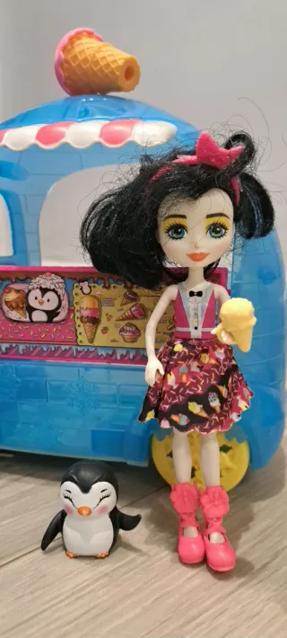 Lote Enchantimals: Casa Árbol+Coche+Muñeca+Animal