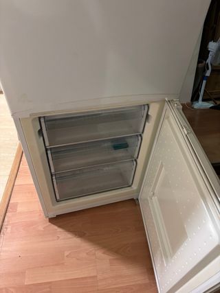 Nevera Balay blanca seminueva