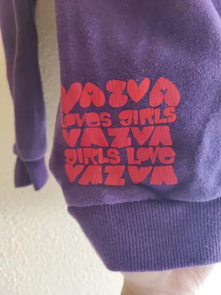 Sudadera Vazva Edición Especial Corazón