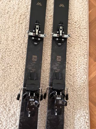 Esquís Dynastar Vertical 82 162cm