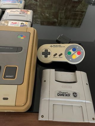 Consola Super Famicom Beige + Mandos y Juegos