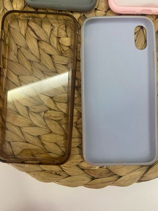 Lote 4 Fundas iPhone S/XS + de regalo