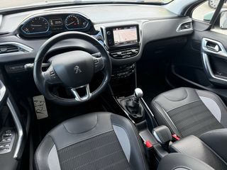 Peugeot 2008 GT LINE SOLO 26.000KM 2019 NACIONAL