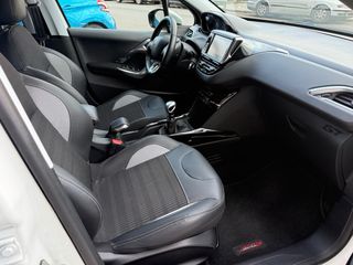 Peugeot 2008 GT LINE SOLO 26.000KM 2019 NACIONAL