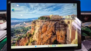 Microsoft Surface Pro 6 i7 8GB RAM 238GB SSD