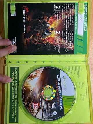 2 Giochi Xbox 360: Gears of War & 007