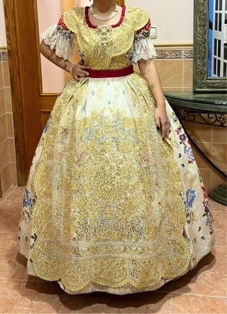Traje de Fallera (Precio negociable)
