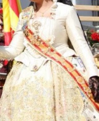 Traje de Fallera (Precio negociable)