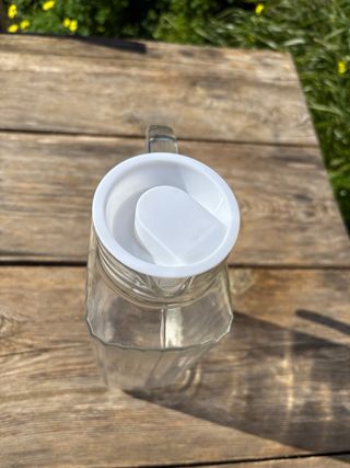 Jarra de cristal para agua o zumos