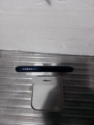 Honor 8X (AIM-L29) - Enciende - Pantalla Rota