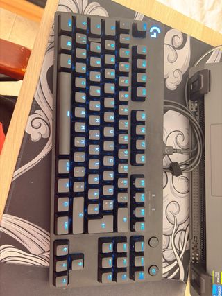 Teclado Mecánico Logitech G Pro Negro