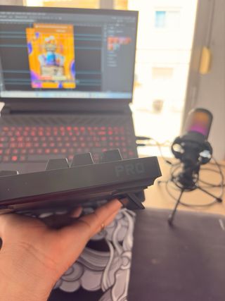 Teclado Mecánico Logitech G Pro Negro