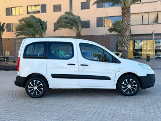 Peugeot Partner teep 2011