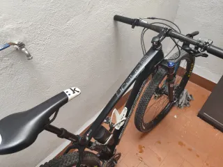 Berria Bravo Carbono MTB