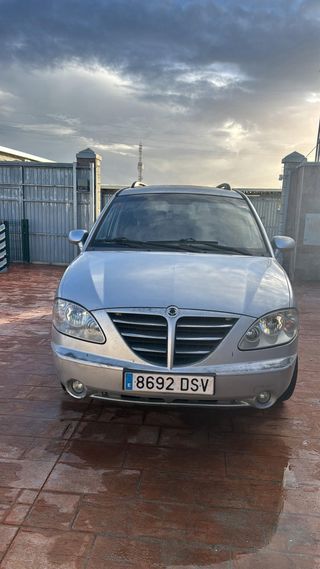 SsangYong Rodius 2005