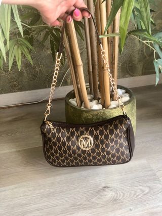 Borsetta donna monogramma M oro