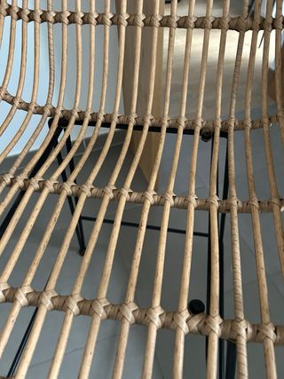 Taburetes altos ratán y metal