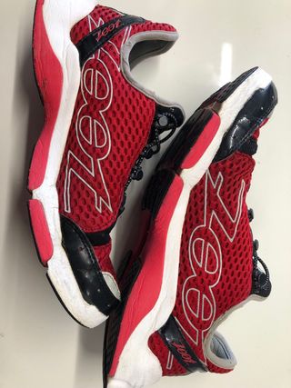 Zapatillas Zoot Ultra TT4.0 Running Rojas y Negras