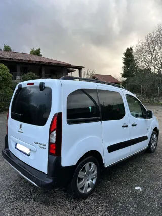 Peugeot Partner 2014