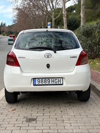 Toyota Yaris 61.000km !!!
