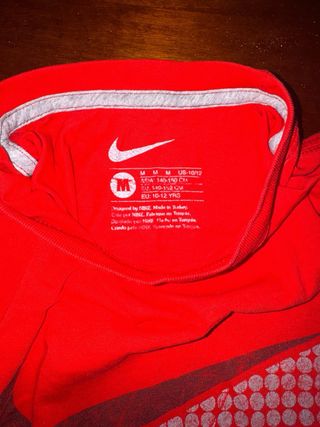 Camiseta Nike Talla 10-12 Años Roja