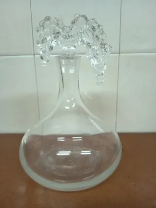 Decantador de vino vintage cristal uvas