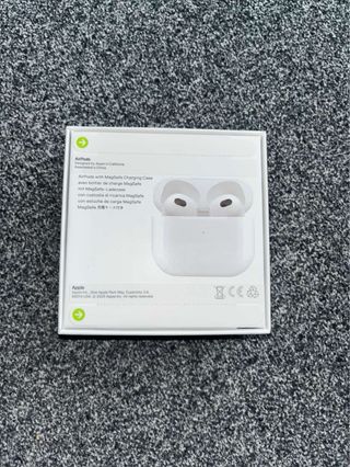 AirPods 3ª Gen Carga Inalámbrica