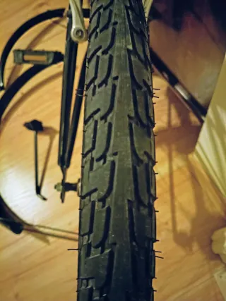 Bicicleta Paseo Negra Económica - Cámaras Nuevas