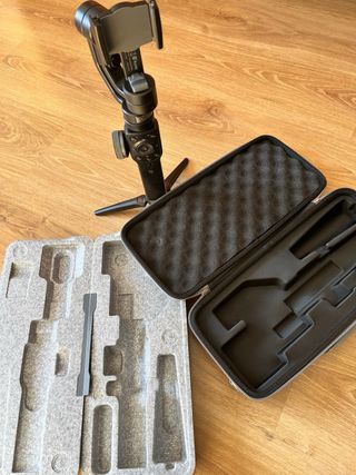 Gimbal Zhiyun Smooth 4 para smartphone