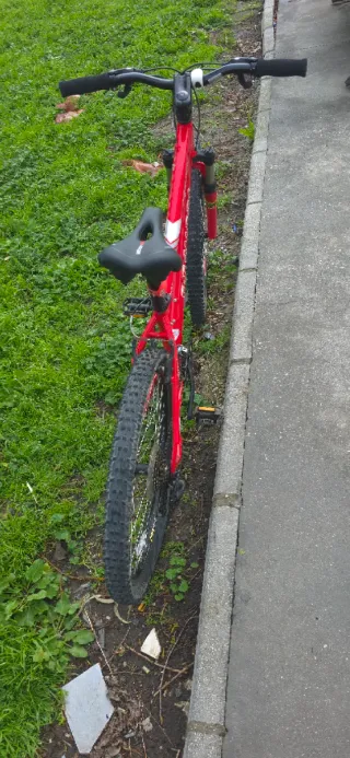 Bicicleta Montaña Specialized Hardrock Roja