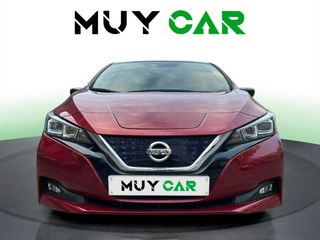 Nissan Leaf 40kWh Tekna ProPilot Park 110 kW (150 CV)