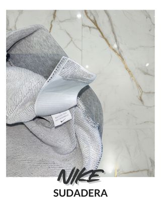 Sudadera Nike con cremallera