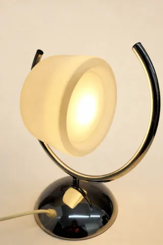 Candeeiro vintage opal vidro e metal