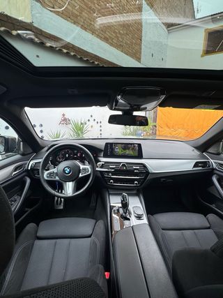 BMW Serie 5 M 530i