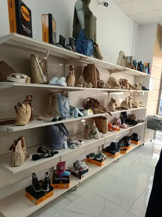 Liquidación total de Tienda Todo aprecio especiall