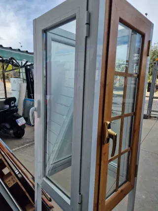 Ventanas de aluminio blancas