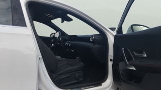 Mercedes-Benz Clase A 180 100 kW (136 CV)