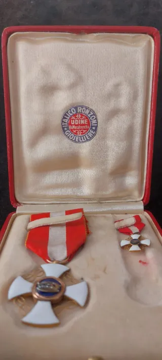 Antigua Medalla Italiana