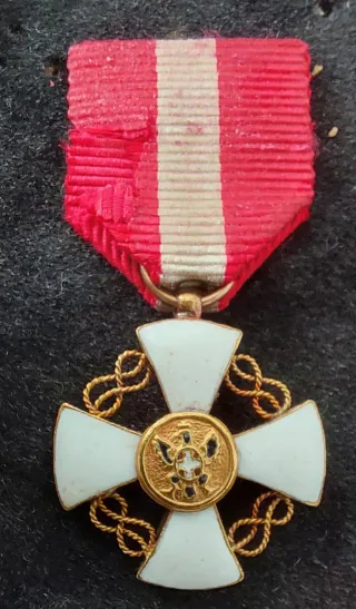 Antigua Medalla Italiana