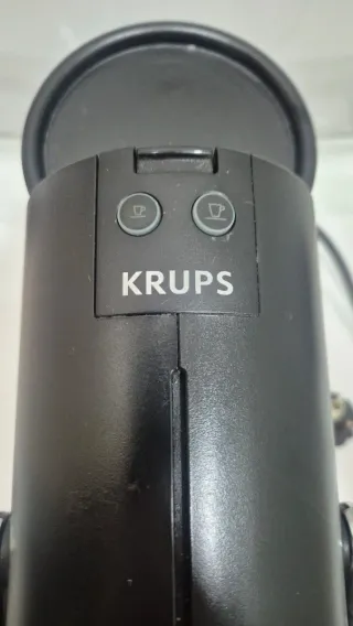 Macchina da caffè Nespresso Krups rossa