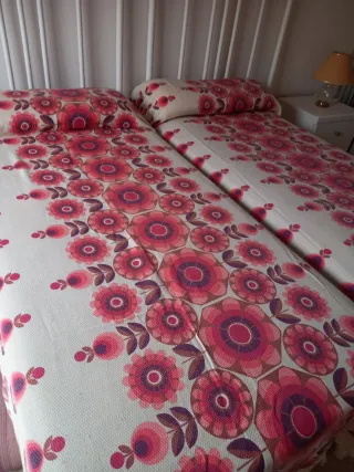 Colcha Cama 90 Vintage Flores Rosas